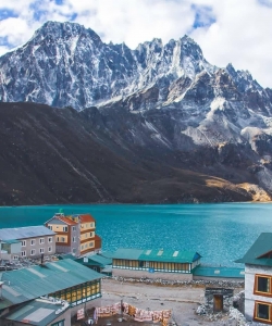 Everest Gokyo Lake Trekking